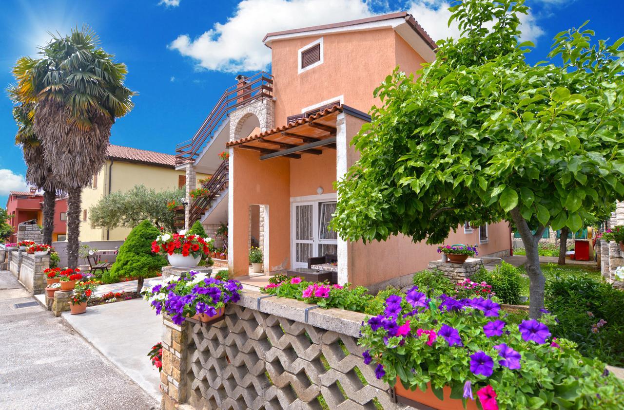 Apartments Orange 167 Novigrad Istria 외부 사진